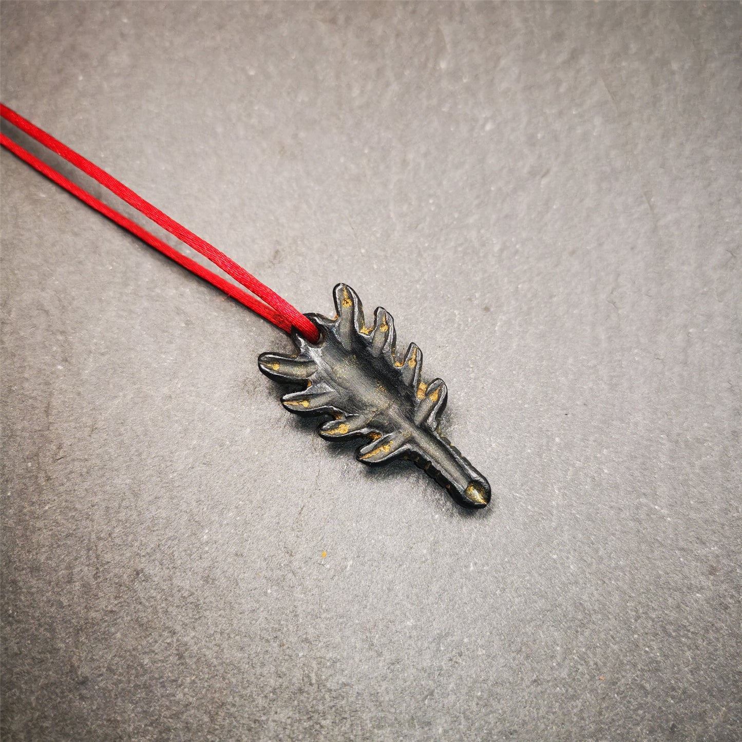 This unique obsidian carved Scorpion Guru pendant is made by Tibetan craftsmen in Hepo Township, Baiyu County, the birthplace of the famous Tibetan handicrafts. It's made of obsidian,black color,1.38 inch height. You can make it into necklace,or mala pendant.