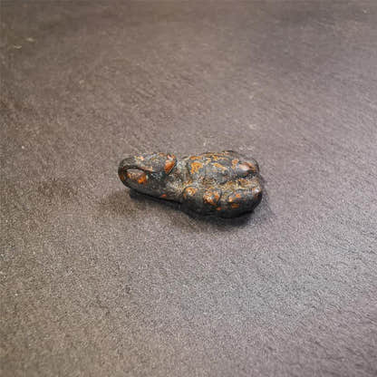 Old Scorpion Guru Amulet 0.95" - Tibetan Buddhist amulet, view 5