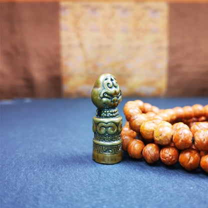 This vintage stamps were handmade from tibet,about 50 years old. It is made of copper,carved snow lion and lucky cloud pattern on the body,the lucky knot symbol seal on the bottom,means good luck and bless.