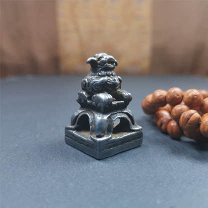 Snow Lion Stupa Seal,1.38" - Tibetan Buddhist art, size reference