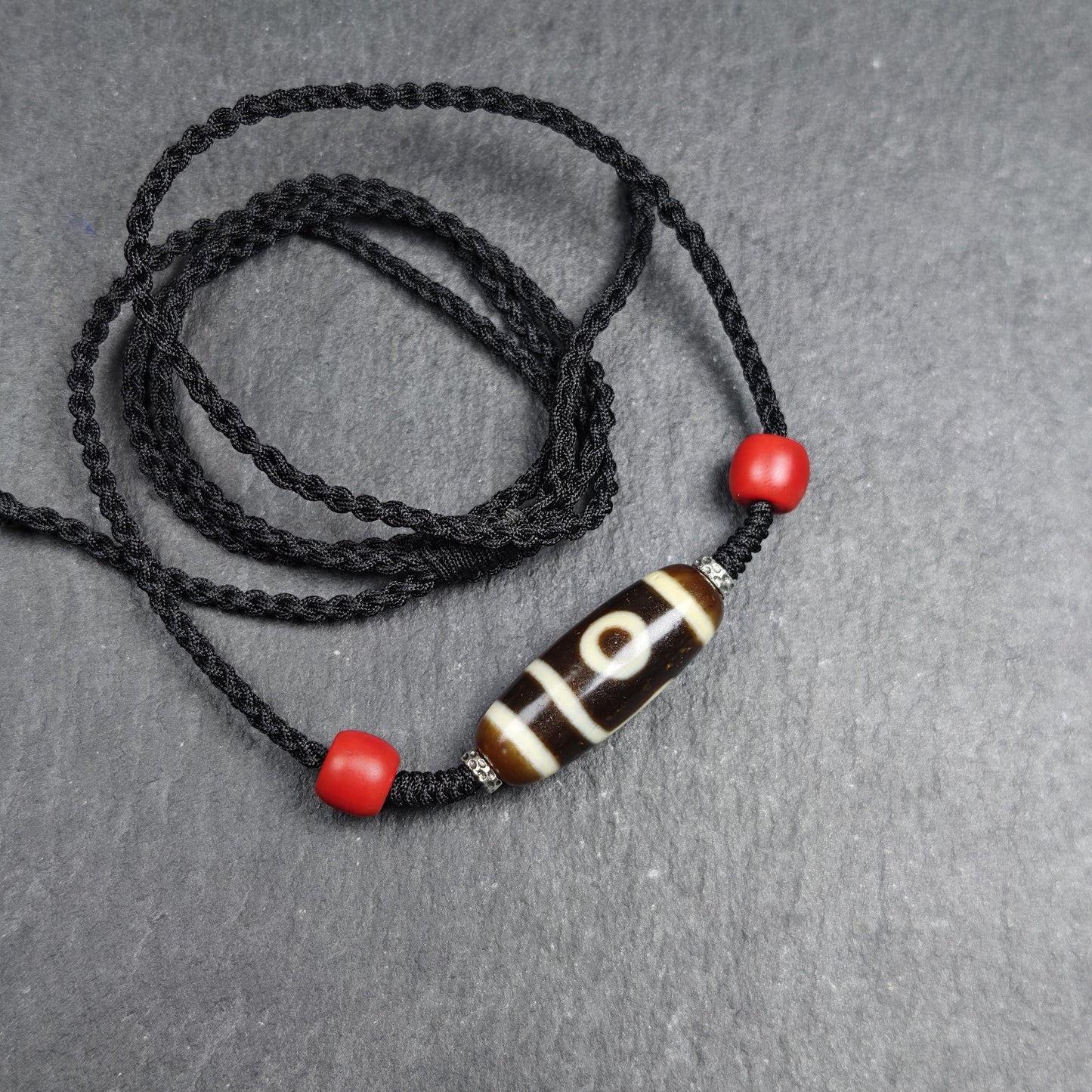 Antique 2 Eyes Dzi Bead Clavicle Necklace | 30*11mm