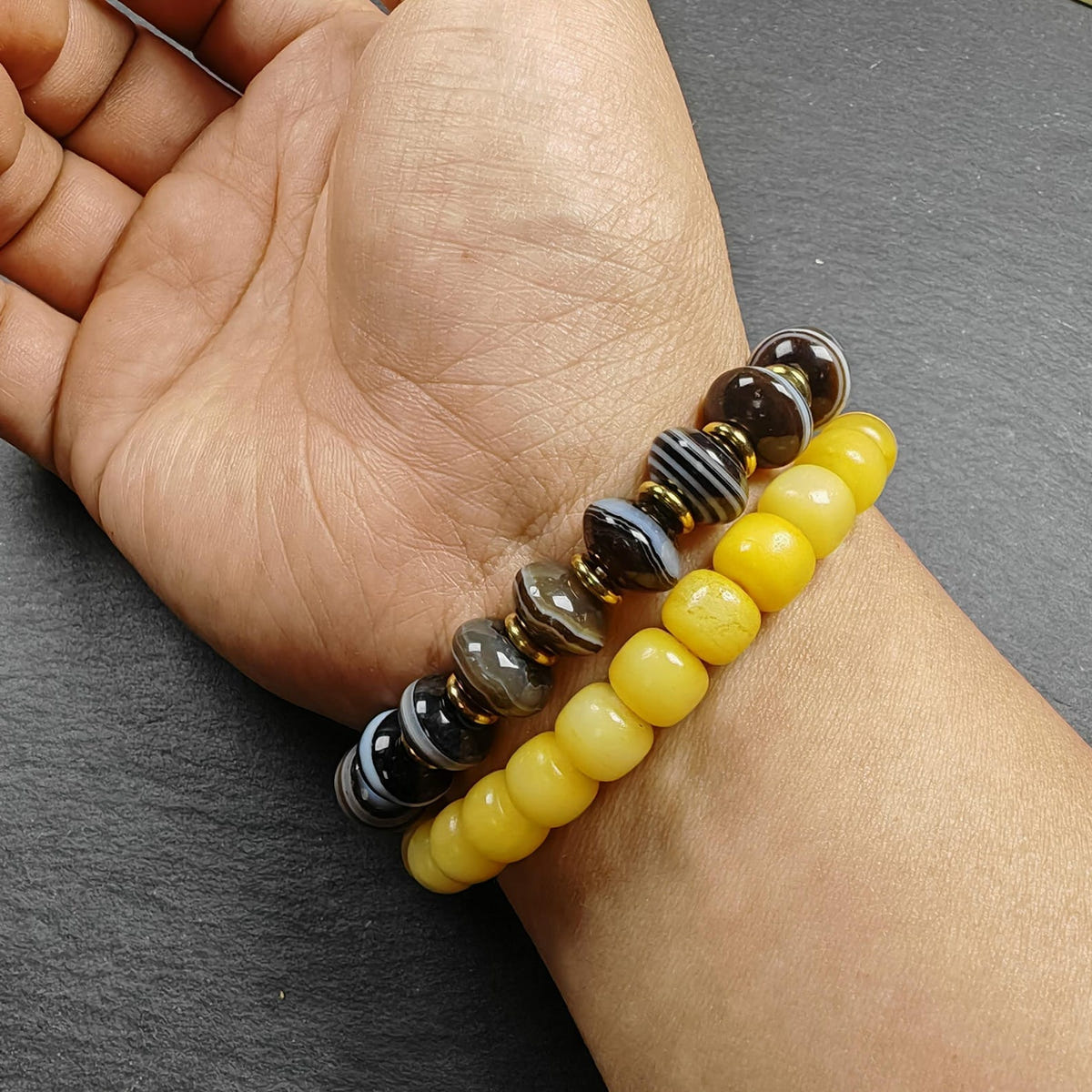 Authentic Tibetan Dzi Wrist Mala - Brown Medicine Buddha Bracelet - Decades Old - Tibetan Buddhist mala beads, view 5