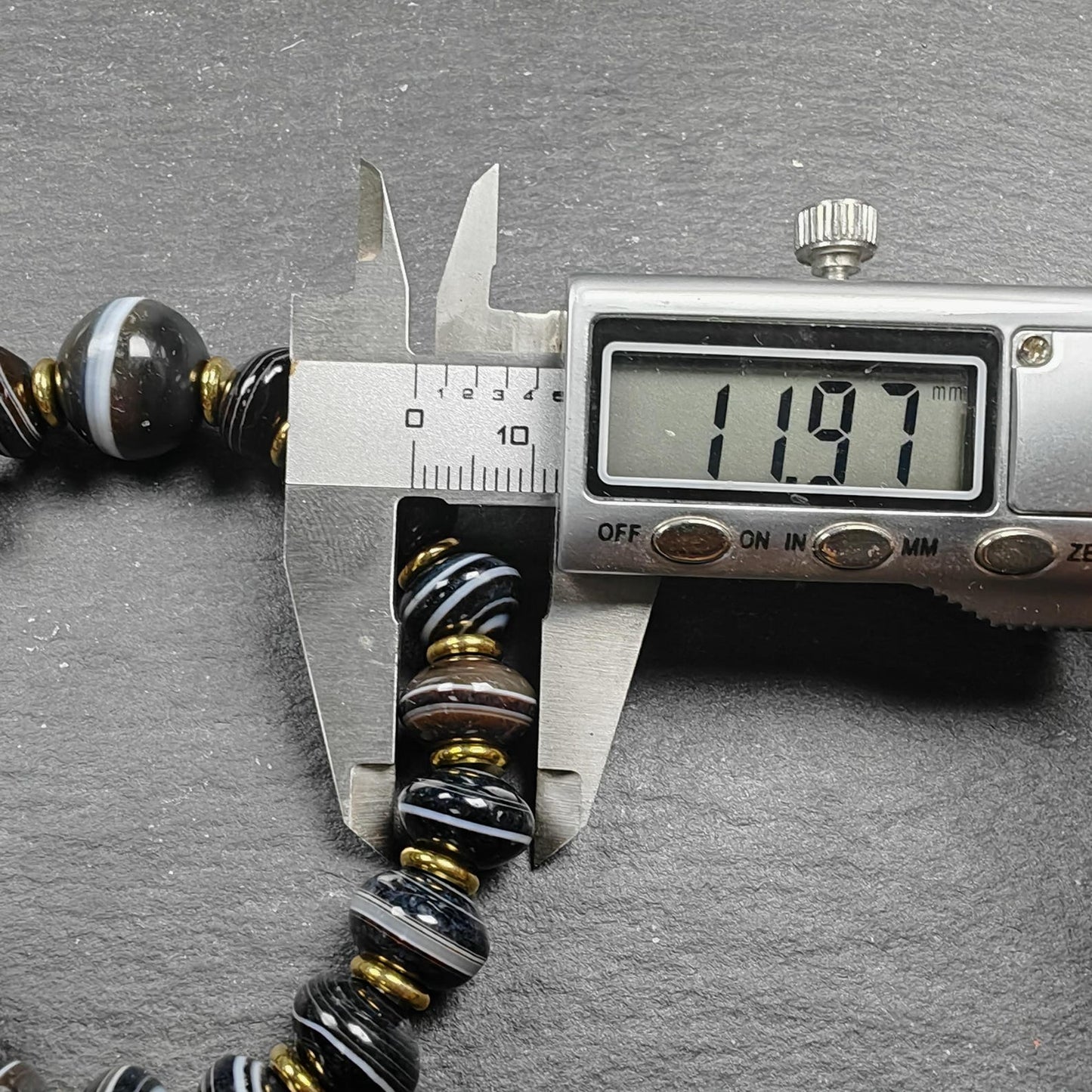 Tibetan Dzi Wrist Mala Medicine Buddha  Bracelet - Decades Old