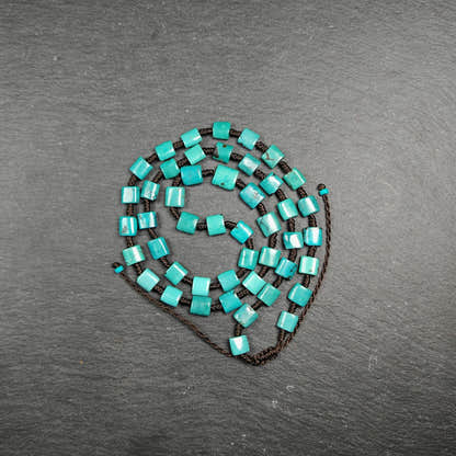 Turquoise Beads Necklace for Woman - 33cm Length - Tibetan Buddhist mala beads, close-up detail