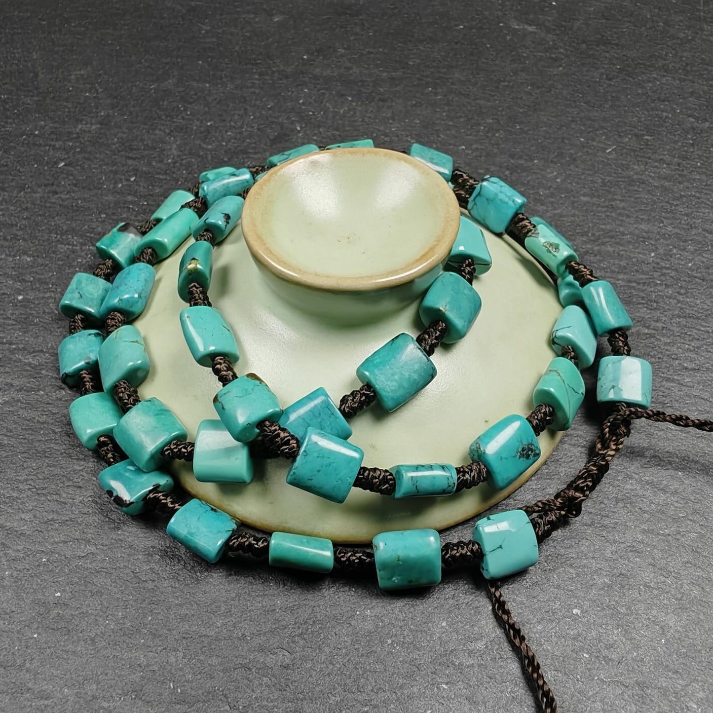 Turquoise Beads Necklace for Woman - 33cm Length