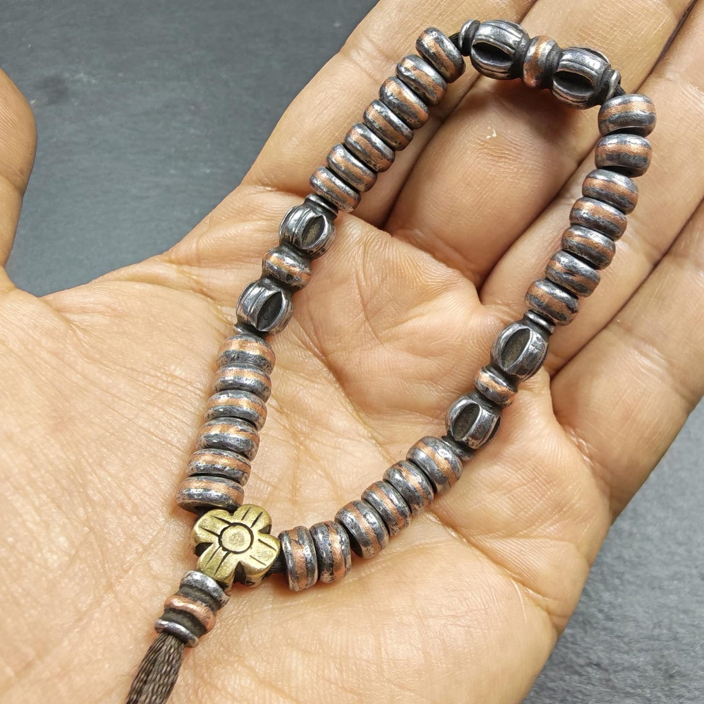 Wrist Mala ｜ Handmade 8mm Cold Iron Vajra Bracelet