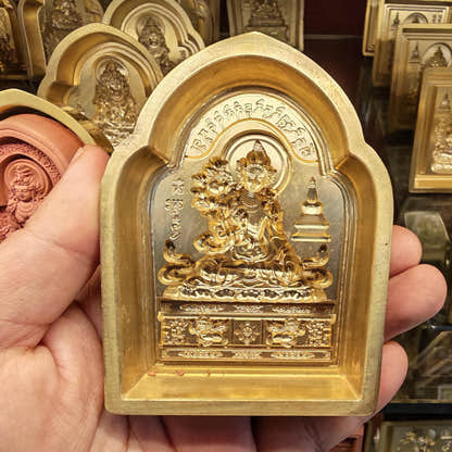 Bordered White Tara Tsa Tsa Mold - Tibetan tsa tsa mold, detailed view