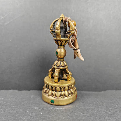 Authentic Tibetan Dorje Vajra - Tibetan Buddhist vajra, front view