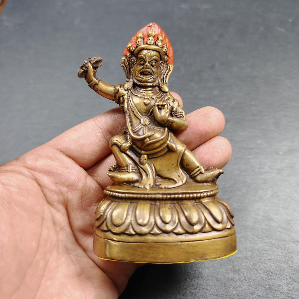 Vajrapani - Scared Tibetan Statue 40 Years Old 11cm Height - Tibetan Buddhist statue, detailed view