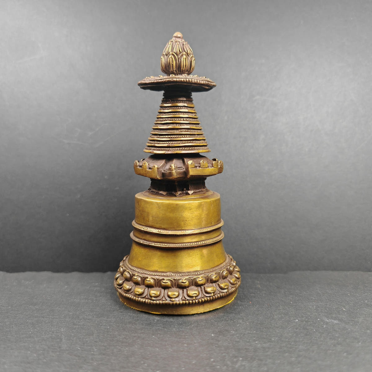Kadampa Stupa / Kadam Stupa, 14cm height - Tibetan Buddhist statue, close-up detail