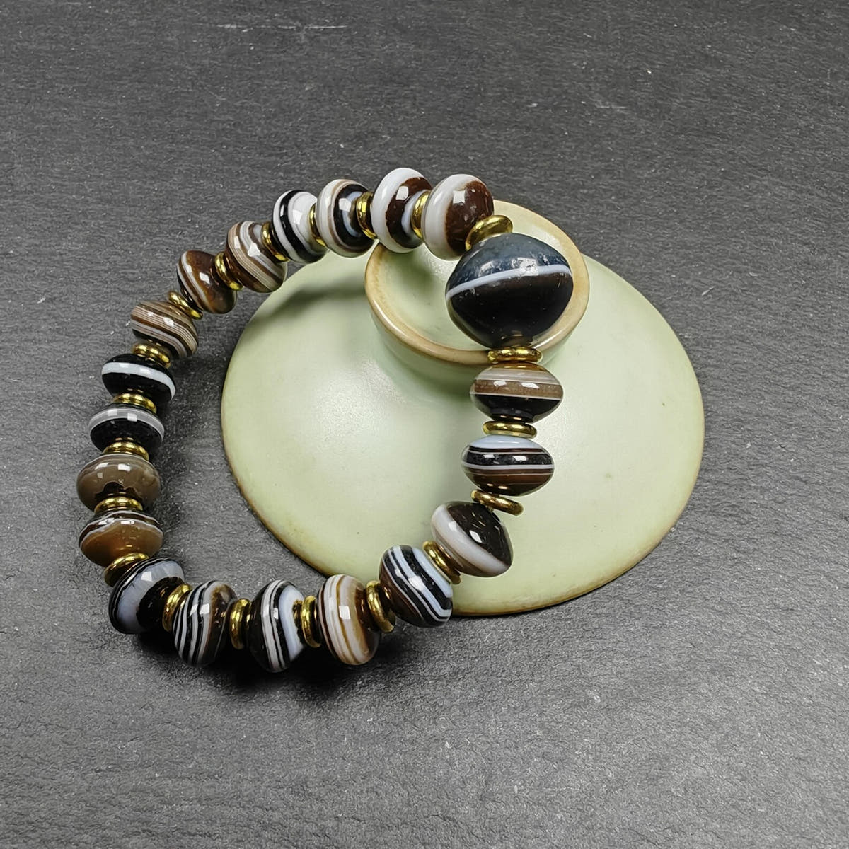 Authentic Tibetan Dzi Wrist Mala - Brown Medicine Buddha Bracelet - Decades Old - Tibetan Buddhist mala beads, view 6