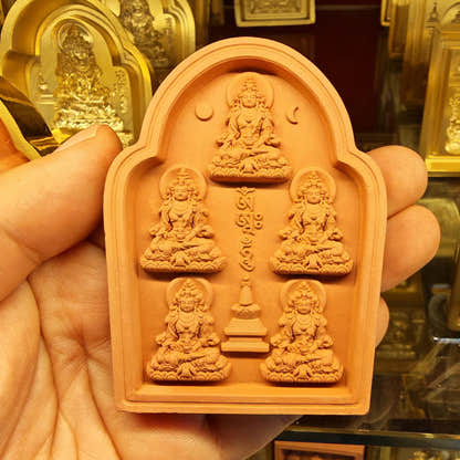 Bordered 5 Ksitigarbha Tsa Tsa Mold - Tibetan tsa tsa mold, close-up detail