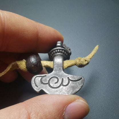 Amulet Pendant,Kartika(knife of the dakinis), Trantic Buddhism Dharma, Made of Thunder Iron