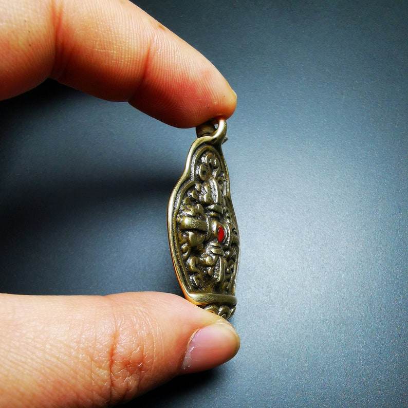 Buddhist Protective Pendant,Cross Vajra Amulet, 50 years old - Tibetan Buddhist amulet, view 8