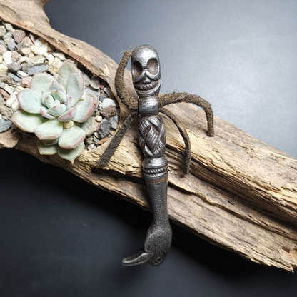 Thokcha Pendant,Pickaxe Amulet, Trantic Buddhism Dharma Ritual - Tibetan Buddhist amulet, detailed view