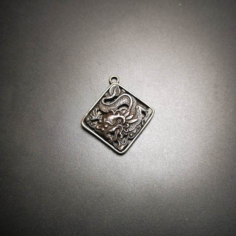 Amulet,Dragon -the Four Dignities - Tibetan Buddhist amulet, view 5