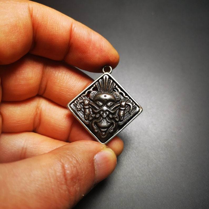Amulet,Garuda-the Four Dignities Garuda,Tiger,Dragon,Lion - Tibetan Buddhist amulet, view 9