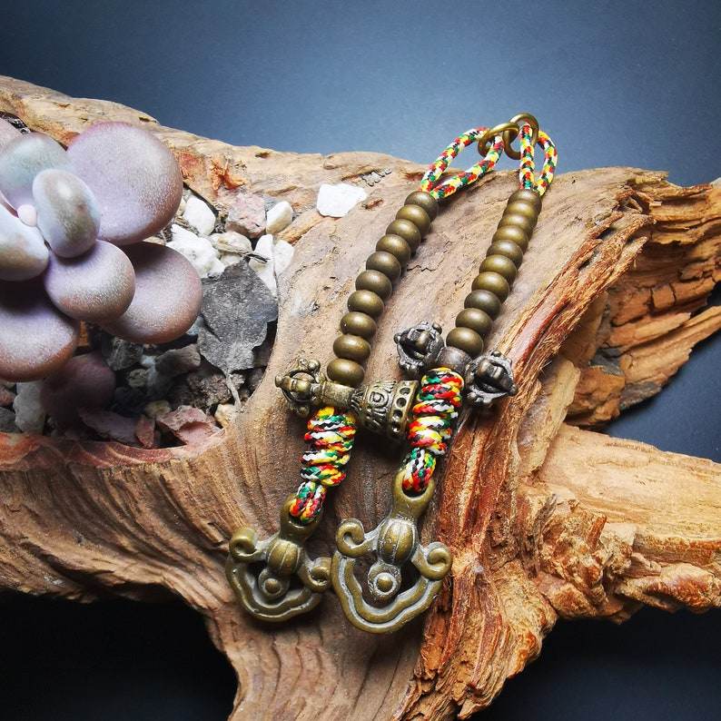 5mm Prayer Bead Counters Carved with Dorje and Vajra - Tibetan Buddhist vajra, front view