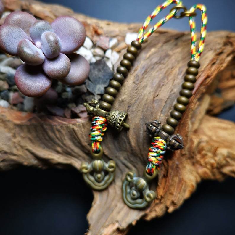 5mm Prayer Bead Counters Carved with Dorje and Vajra - Tibetan Buddhist vajra, detailed view