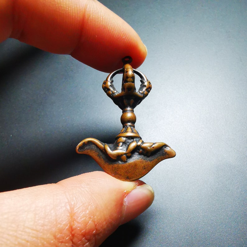 Thokcha Amulet Pendant,Kartika(knife of the dakinis), Trantic Buddhism Dharma, Made of Brass