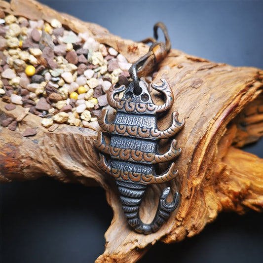 Gandhanra Antique Tibetan Thokcha Amulet Pendant,Scorpion Guru of Padmasambhava, Buddhist Scorpion Totem, Made of Thunder Iron