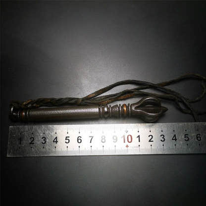 Horse Whip Handle - Tibetan Buddhist art, size reference