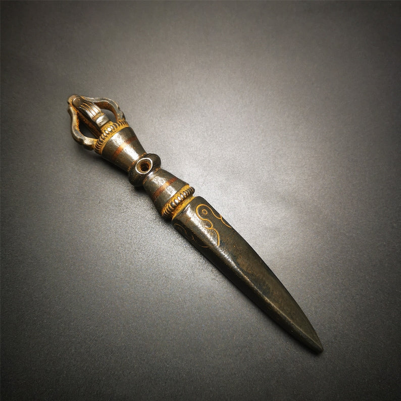 Gandhanra Tibetan Amulet Kila Dagger (Dorje Phurba),Dharma Ritual,Altar Tool,Made of Cold Iron inlaid with Copper