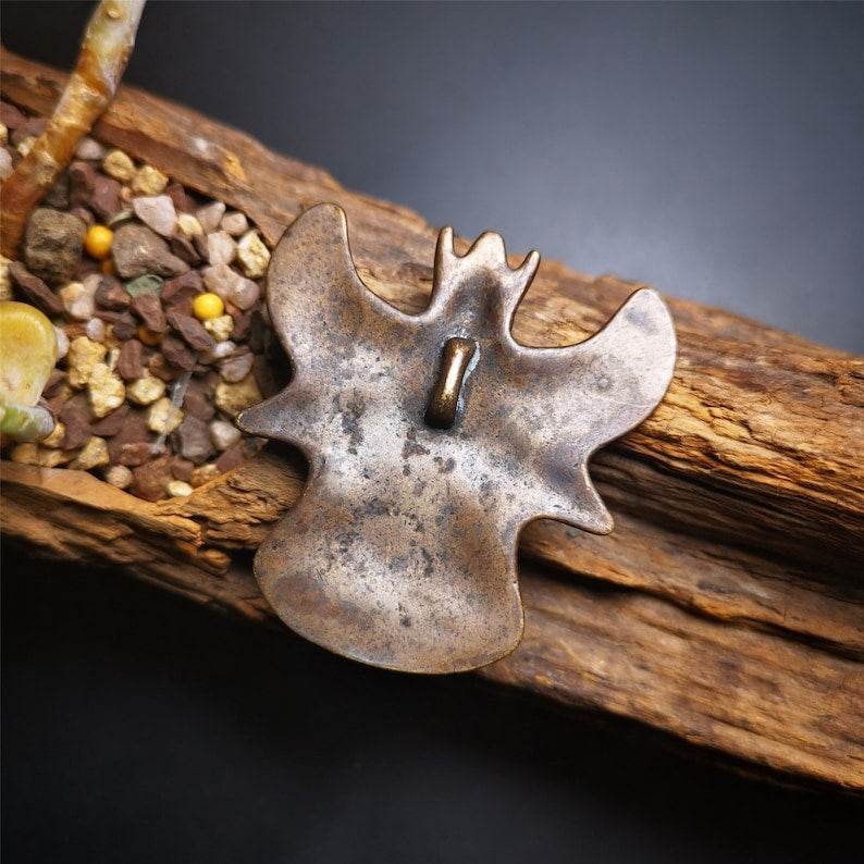 Tibetan Buddhist Amulet,Garuda,Golden-winged Bird Pendant - Tibetan Buddhist amulet, detailed view