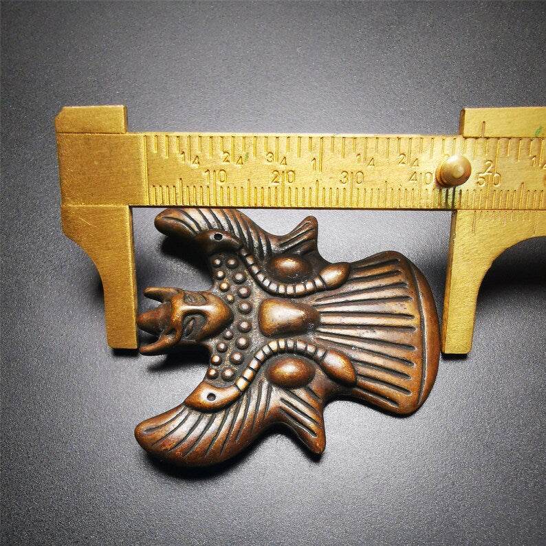 Tibetan Buddhist Amulet,Garuda,Golden-winged Bird Pendant - Tibetan Buddhist amulet, size reference