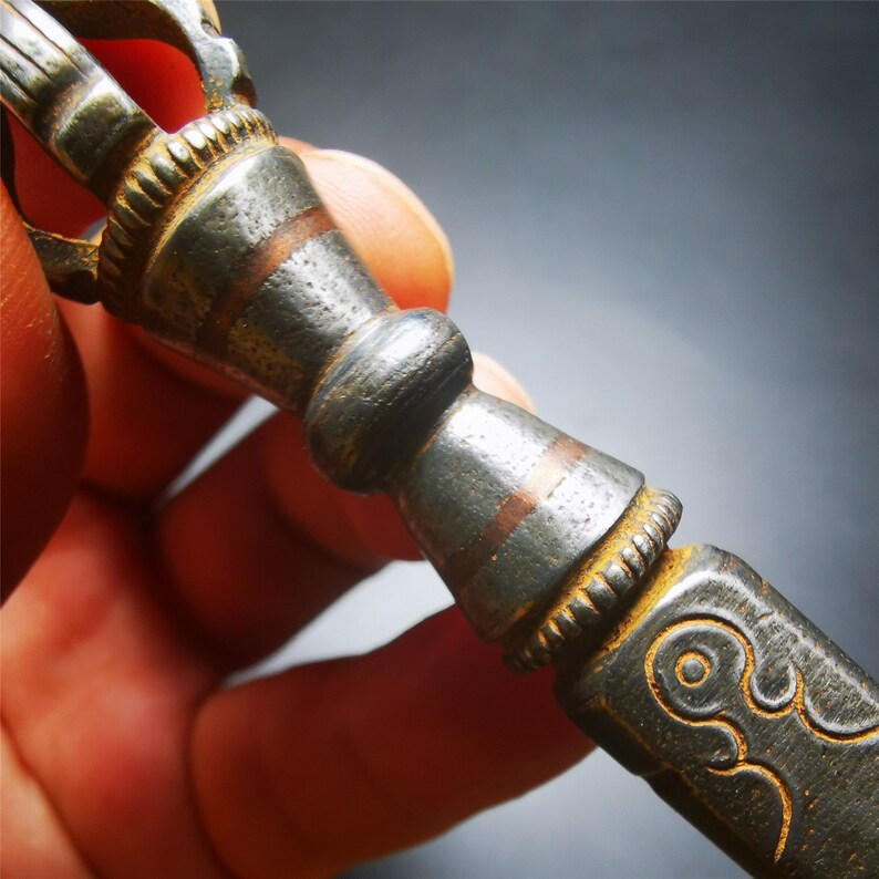 Gandhanra Tibetan Amulet Kila Dagger (Dorje Phurba),Dharma Ritual,Altar Tool,Made of Cold Iron inlaid with Copper