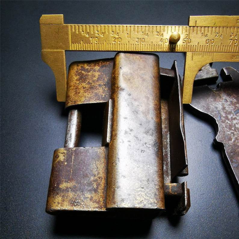 Tibetan Padlock, Old Door Lock - Tibetan Buddhist art, view 5