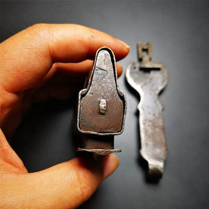 Tibetan Padlock, Old Door Lock - Tibetan Buddhist art, view 7
