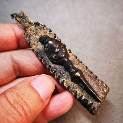 Antique Amulet,Skull Sītavana Phurba / Kila Pendant - Gandhanra-ART