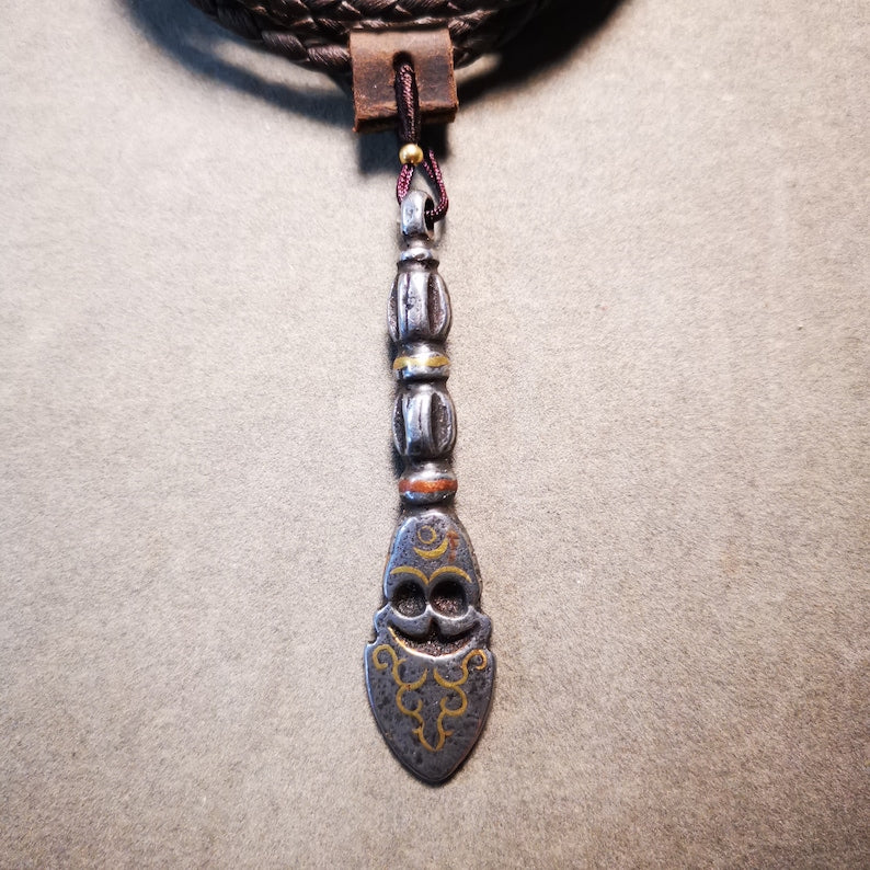 Buddhist Amulet,Skull Sītavana and Flame Pendant,Cold Iron inlaid Copper