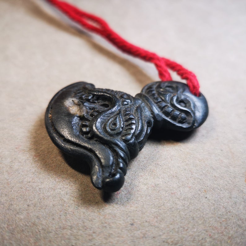 Gandhanra Antique Tibetan Amulet Pendant,Kartika(knife of the dakinis), Trantic Buddhism Ritual, Made of Obsidian