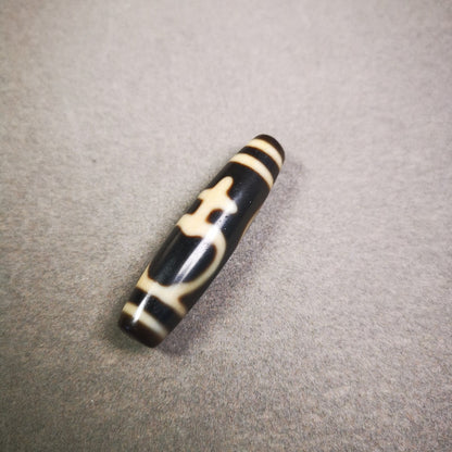 Ritual Vase Dzi Bead