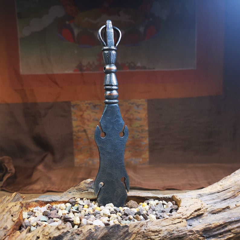 Gandhanra Tibetan Amulet Kila Dagger (Dorje Phurba),Dharma Ritual,Altar Tool,Made of Cold Iron inlaid with Copper