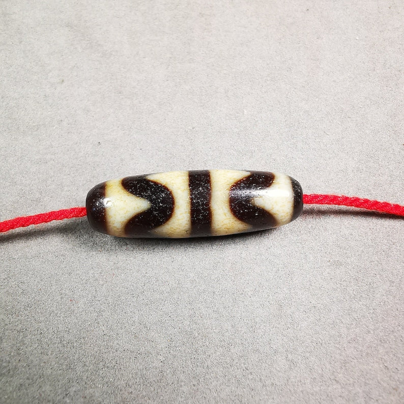 Tiger Tooth Tasso Dzi Bead