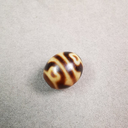 Lotus Dalo Dzi Bead