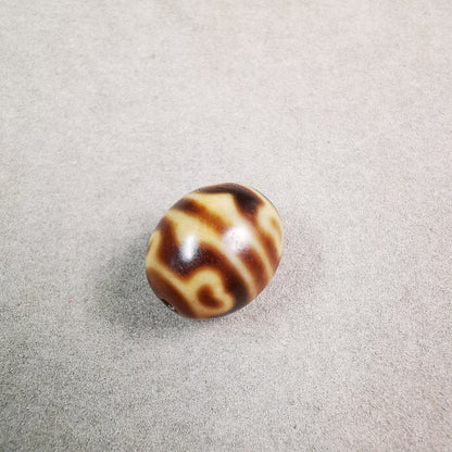 Lotus Dalo Dzi Bead