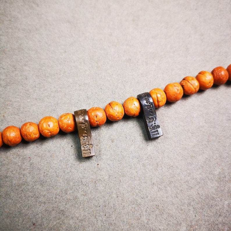 Thokcha Mala Counter Clip,Om Mani Padme Hum - Tibetan Buddhist mala beads, front view