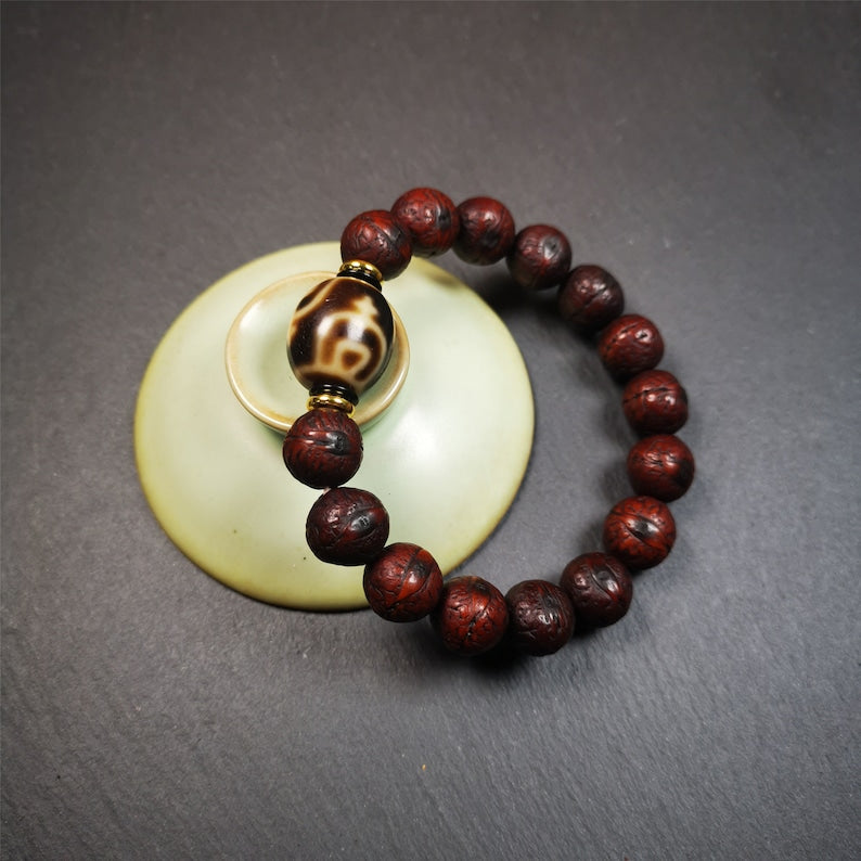 Dalo Dzi Bead Bracelet