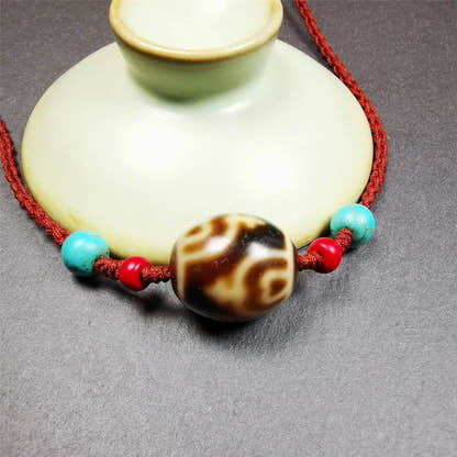 Treasure Vase Dalo Dzi Bead Necklace - Tibetan Buddhist bead necklace, detailed view