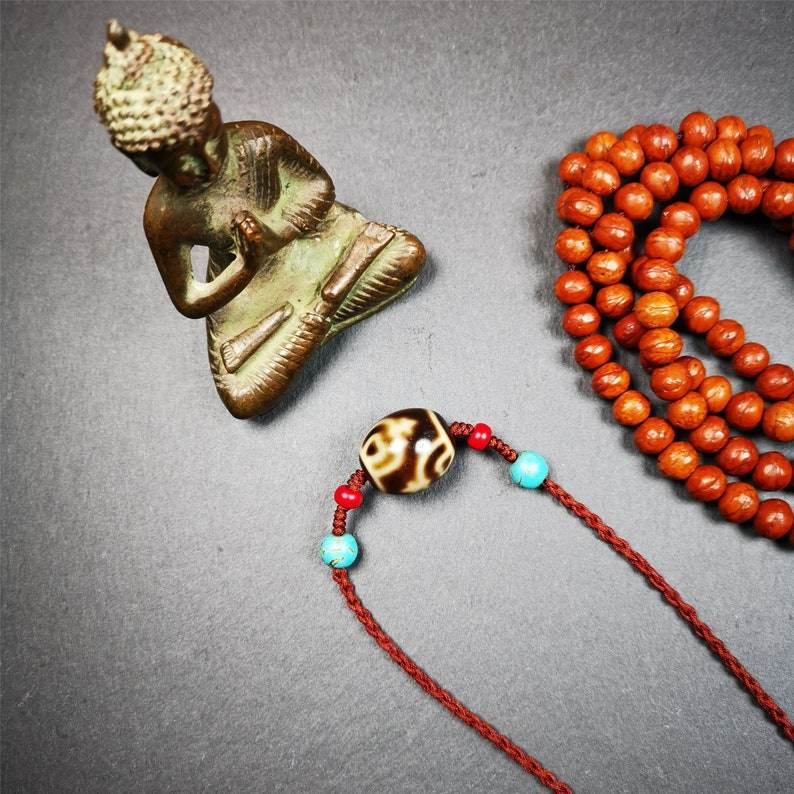 Treasure Vase Dalo Dzi Bead Necklace - Tibetan Buddhist bead necklace, front view