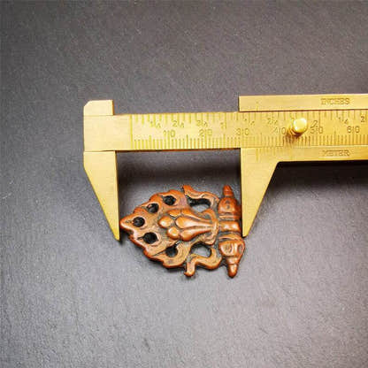 Mani Jewel/Wish Fulfilling Cintamani Badge - Tibetan Buddhist art, size reference