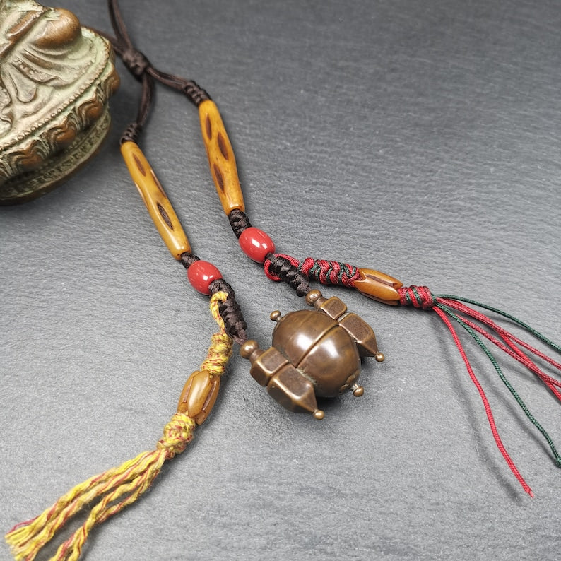 Stupa Gau Ghau Shrine, Linga Gau Box, Amulet Necklace