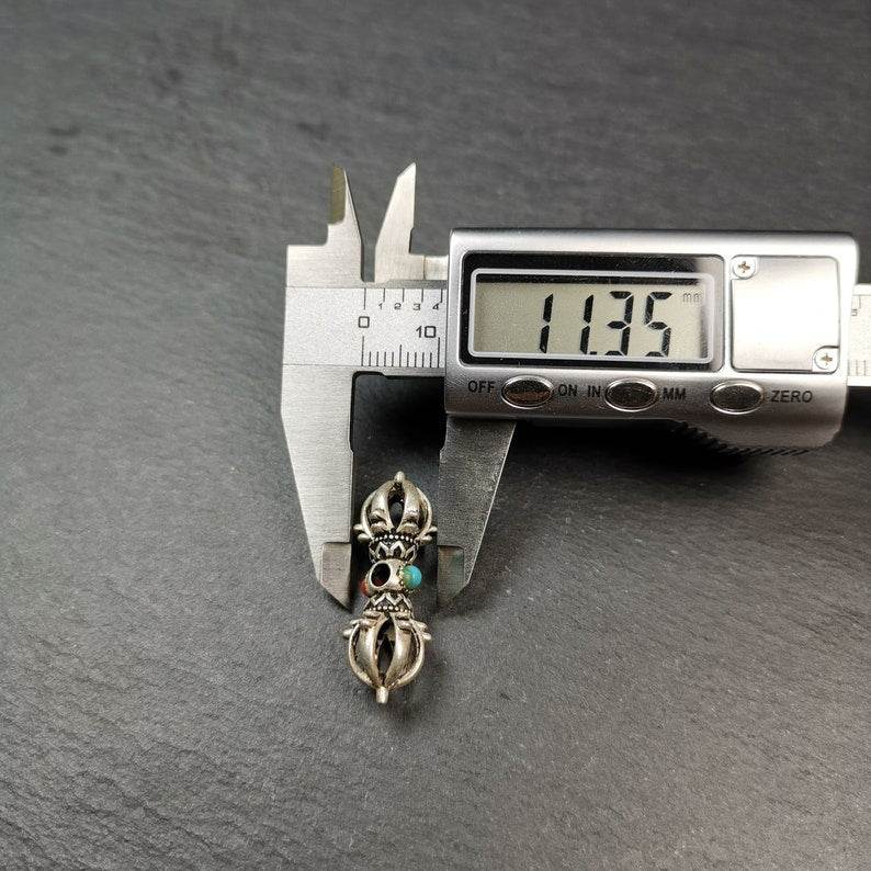 Tibetan Silver Vajra Amulet 32mm - Tibetan Buddhist amulet, size reference