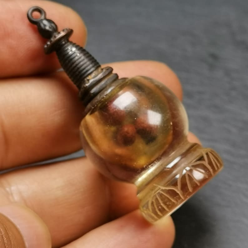 Buddhist Amulet,Crystal Stupa Pendant,Pagoda,Buddhist Tower,Gau Shrine