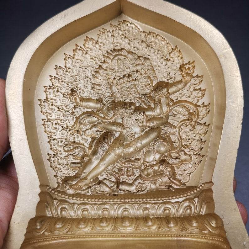 Vajrapani Mahachakra ,Maha-cakra-vajri,Chagna Dorje Korlo Chen Po mold - Tibetan tsa tsa mold, detailed view