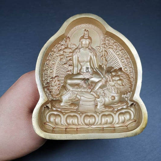 Avakokitesvara, Seng Ge Dra Chenrezig ,the Lion's Roar,12 - Tibetan tsa tsa mold, front view